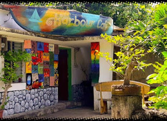 philippines/batanes/bar/harbour-cafe