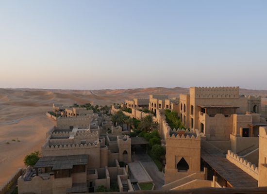 united-arab-emirates/rub-al-khali-empty-quarter/bar/ghadeer-restaurant-at-qasr-al-sarab-desert-resort-by-anantara