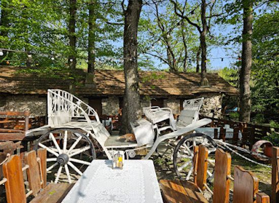 moldova/divnogorie-national-park/bar/doi-haiduci