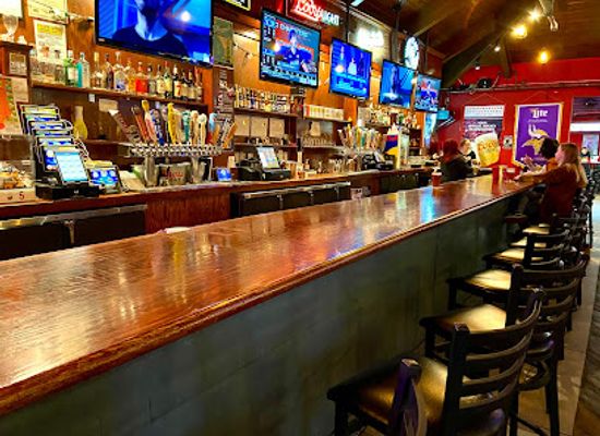 minnesota/twin-cities-metropolitan-area/bar/muddy-cow-coon-rapids