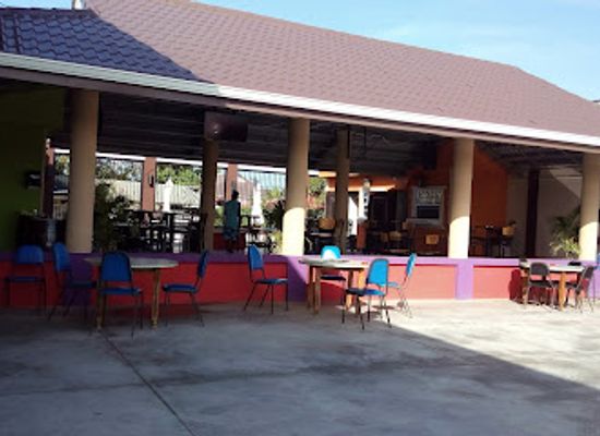 trinidad-and-tobago/st-mary/bar/nice-place-bar