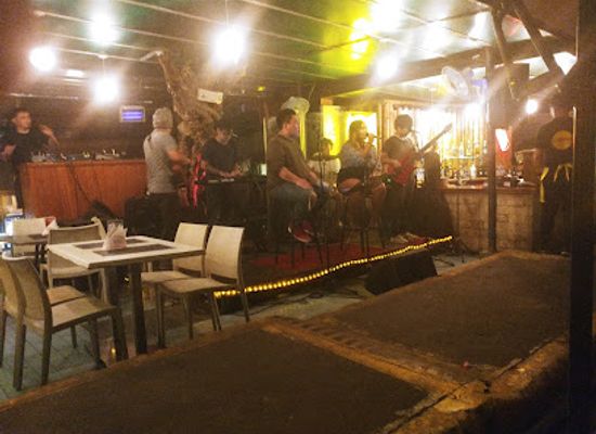 philippines/central-visayas/bar/cubana