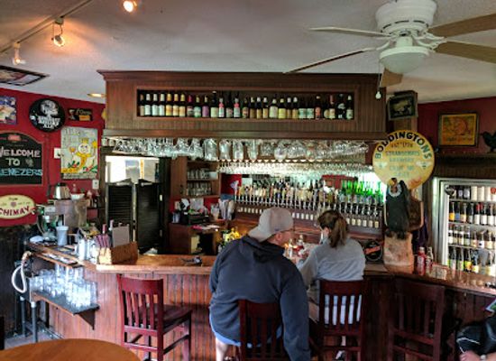 maine/oxford-county/bar/ebenezer-s-restaurant-pub