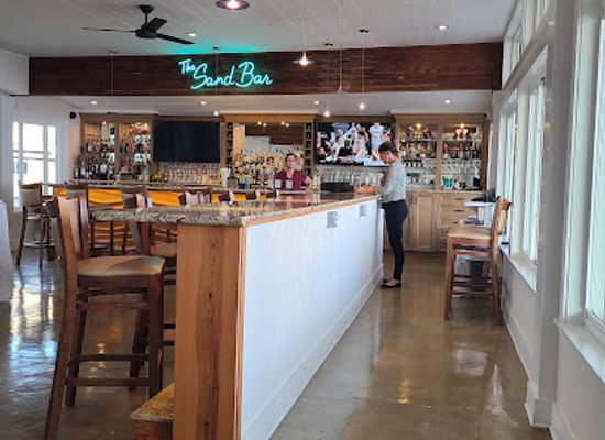 florida/cedar-key/bar/island-room-restaurant-and-sand-bar
