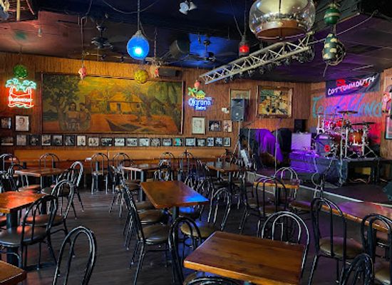 florida/st-augustine-beach/bar/trade-winds-lounge