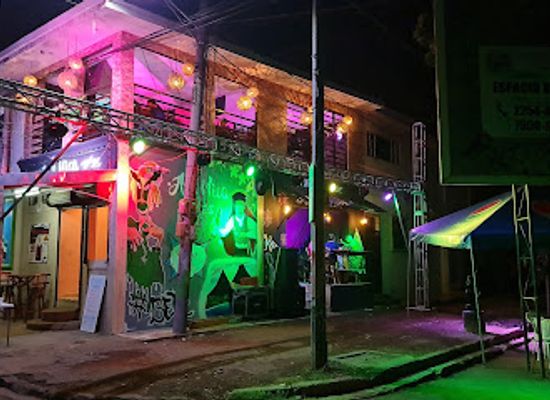nicaragua/leonese-plains/bar/a-lo-nica-sport-bar