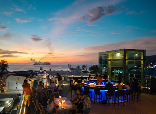 thailand/andaman-coast/bar/kee-sky-lounge-rooftop
