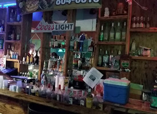 puerto-rico/mona-island/bar/la-gran-parada-tropical