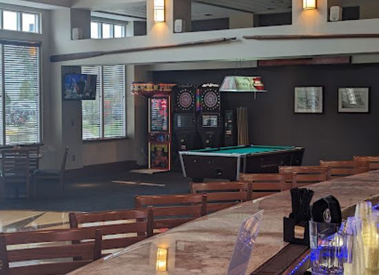 ohio/maumee-bay-state-park/bar/icebreaker-lounge