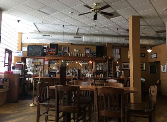 north-carolina/foothills/bar/rankin-vault-cocktail-lounge