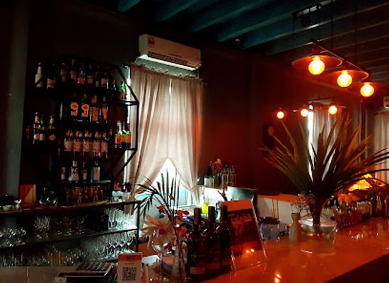 malaysia/ipoh/new-town/bar/atas-speakeasy