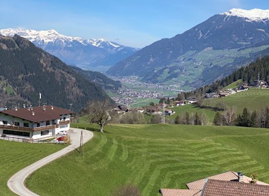 austria/zillertal-alps/bar/dasdorfl412