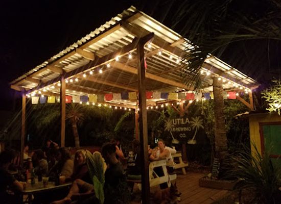 honduras/utila/bar/utila-brewing-company