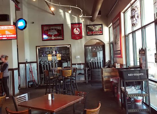 missouri/southwest-missouri/bar/the-roost-bar-grill-sunshine