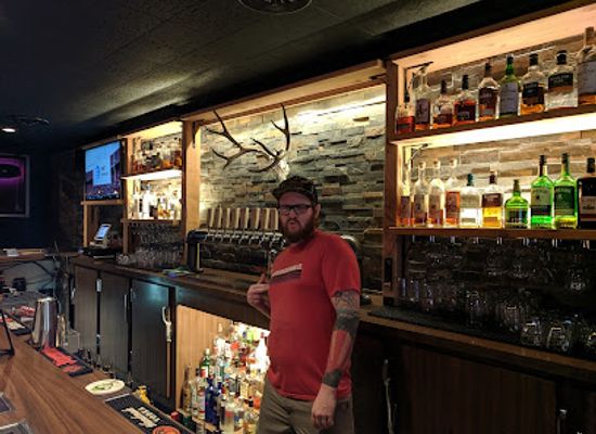 nevada/storey-county/bar/huntsman-tavern