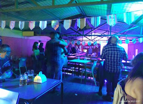 chile/arica/bar/old-school-vieja-escuela-restobar