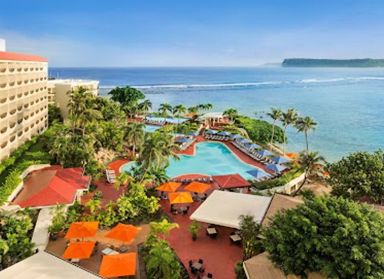 guam/tamuning-beach/bar/tree-bar