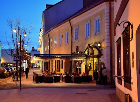 lithuania/aukstaitija-national-park/bar/who-hit-john