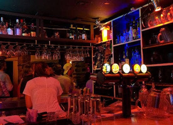canada/quebec/bar/la-piazz
