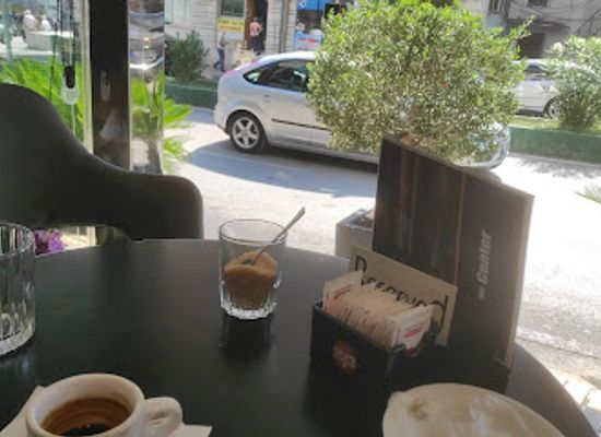 albania/gjirokaster/bar/bar-center