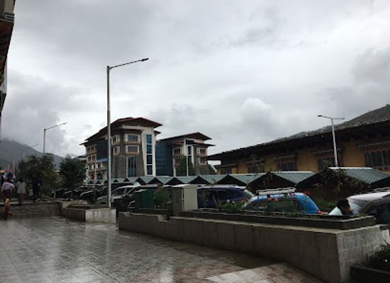 bhutan/lhuntse/bar/real-illusions-restro-bar