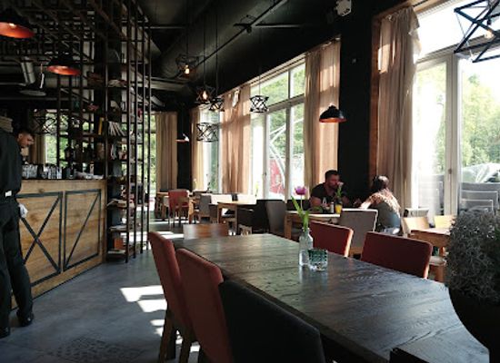 slovakia/banska-bystrica/bar/cartel-coffee-bar-kitchen