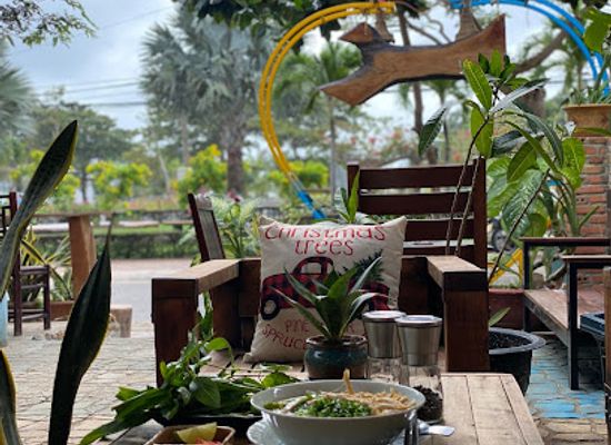 vietnam/con-dao-islands/bar/yin-yang