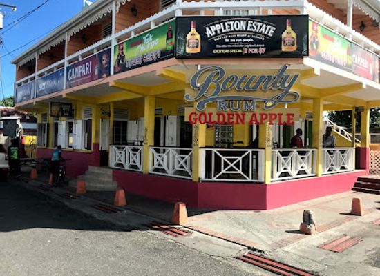 saint-lucia/rodney-bay/bar/irie-bar
