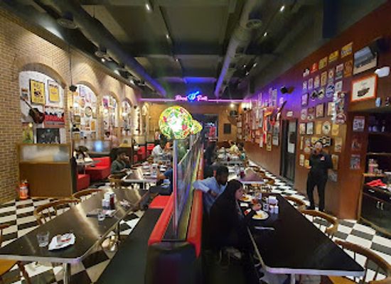 india/nashik/college-road/bar/tomato-s-nashik-restaurant-bar