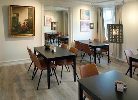 denmark/lolland-falster/bar/cocomarie-bistro-cafe