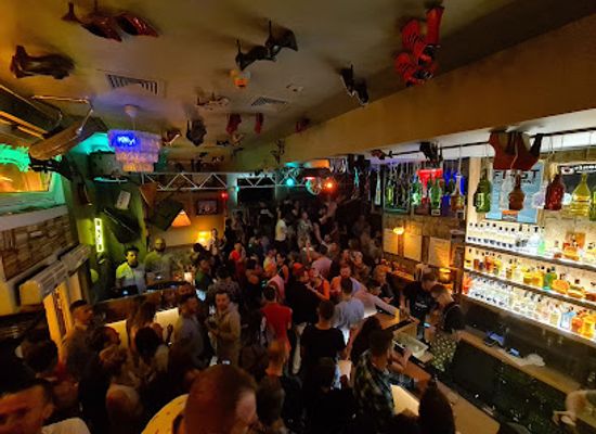 poland/rawa-land/bar/3-sisters-club