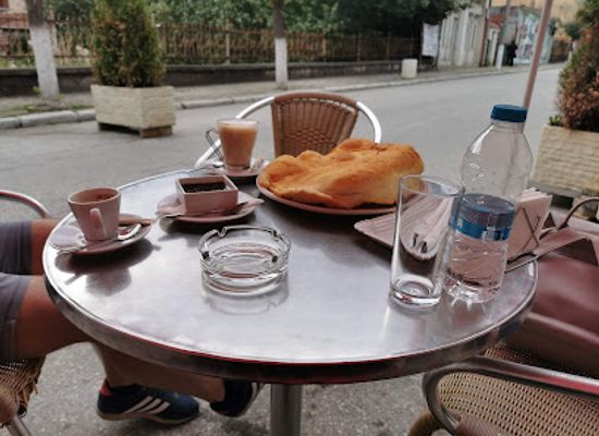 bulgaria/chepelare/bar/vienna-saloon