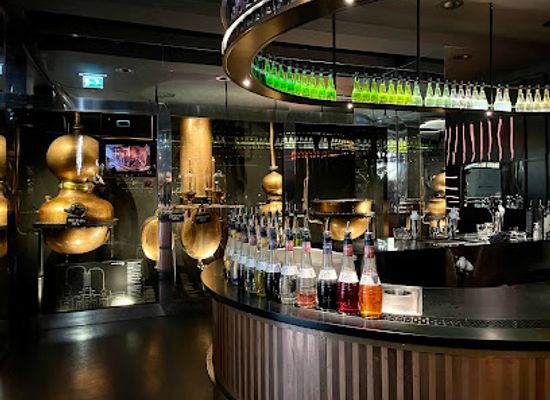 netherlands/amsterdam/museumplein/bar/house-of-bols-cocktail-experience