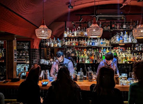 hungary/budapest/bar/boutiq-bar