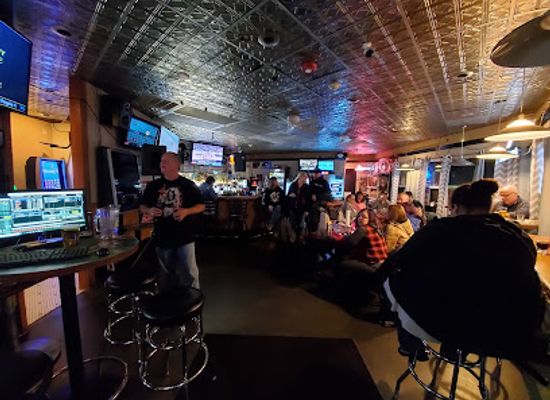 oregon/clackamas-county/bar/finkels-all-american-bar-grill