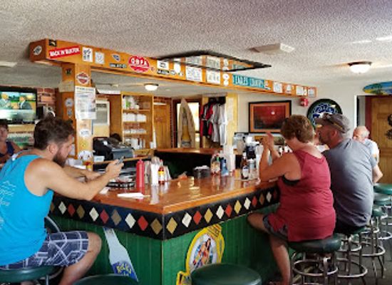 north-carolina/outer-banks/bar/pop-s-raw-bar