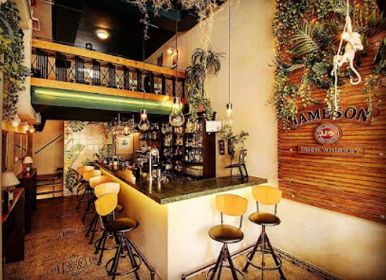greece/attica/bar/loser-bar