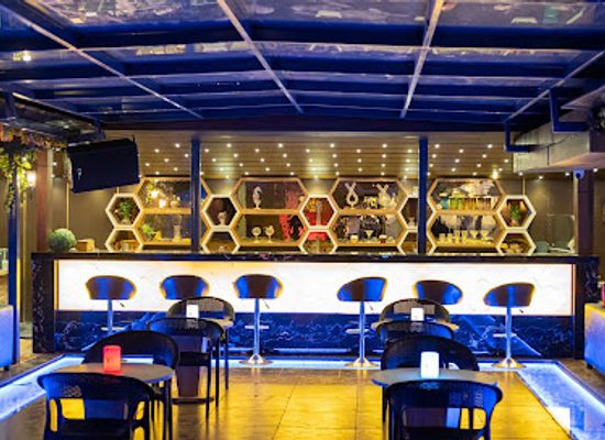 india/chota-nagpur-plateau/bar/skyscape-bar-lounge
