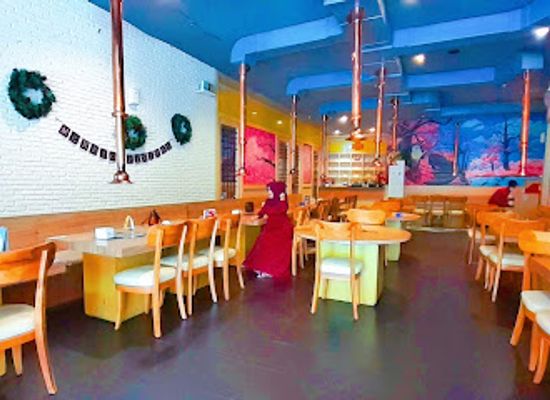 indonesia/sulawesi/bar/miss-heo