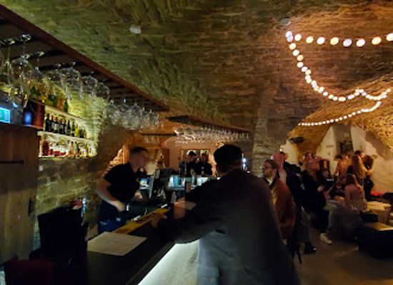 estonia/tallinn/old-town/bar/ruddy-baar