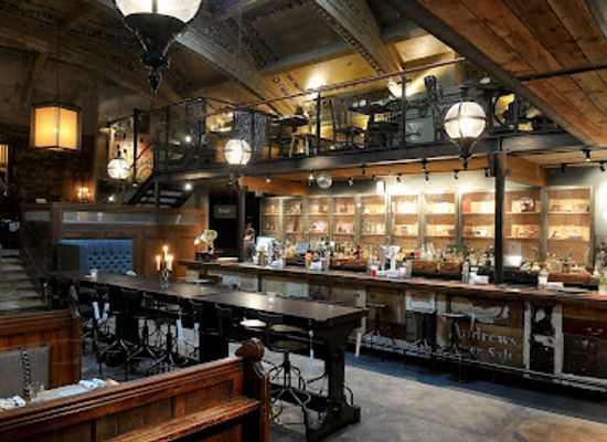 united-kingdom/glasgow/west-end/bar/hillhead-bookclub
