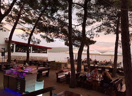 croatia/kvarner-gulf/bar/beach-bar-karaka