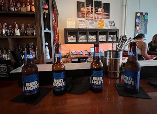 minnesota/cuyuna-country-state-recreation-area/bar/hard-water-lounge