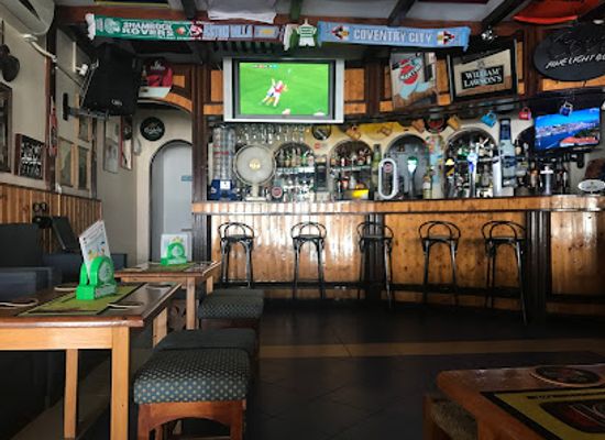 portugal/albufeira/bar/the-empty-glass