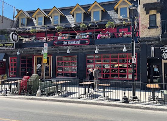 canada/ottawa-valley/bar/the-standard