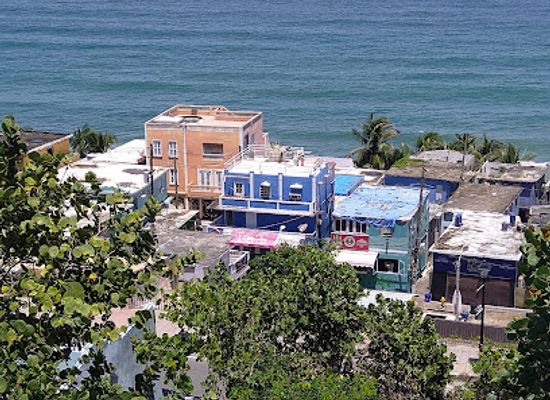 puerto-rico/port-of-san-juan/bar/the-cannon-club-restaurant-piano-bar