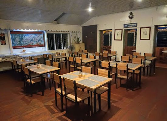 fiji/lomaiviti-islands/bar/naova-ke-uptown-cafe