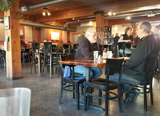 washington/columbia-river-gorge/bar/everybody-s-brewing
