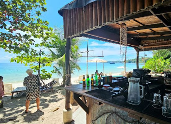 thailand/rayong/rayong-beach/bar/flow-beach-cafe
