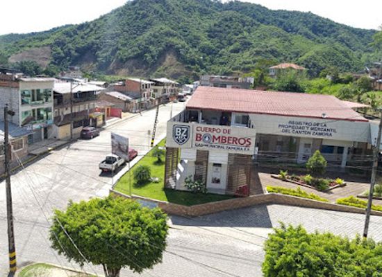 ecuador/zamora-chinchipe-region/bar/masharos-cafe-bar-karaoke